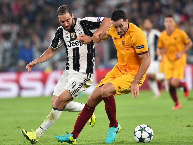 里夫斯承担 里夫斯承担