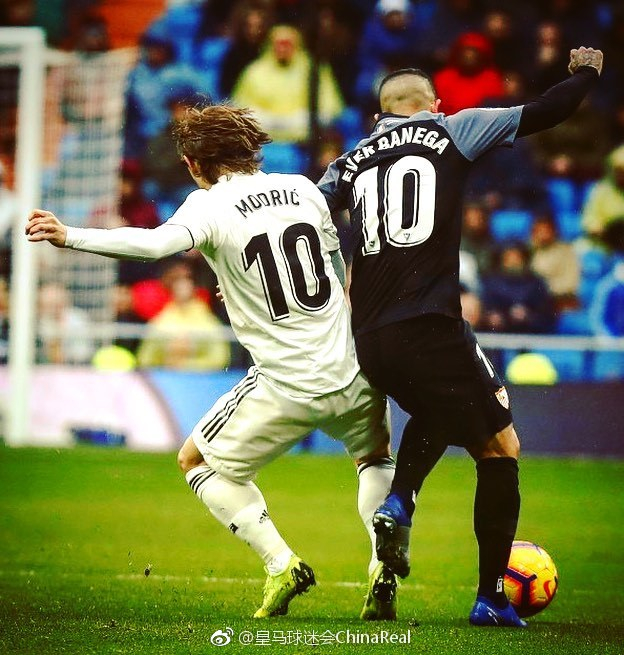 度峰值与细 度峰值与细