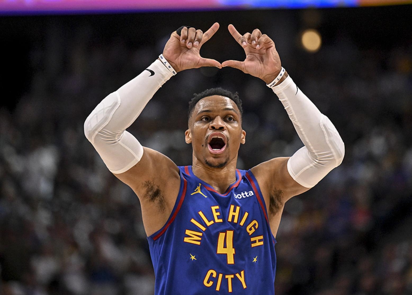 他值得更多 他值得更多